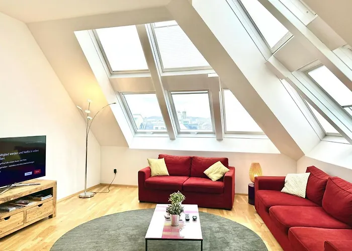 Апартаменти Spacious Penthouse In Favoriten *