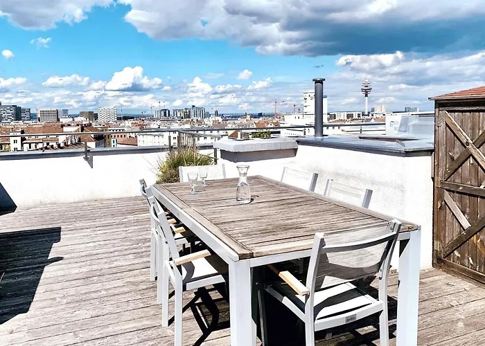 Апартаменти Spacious Penthouse In Favoriten *