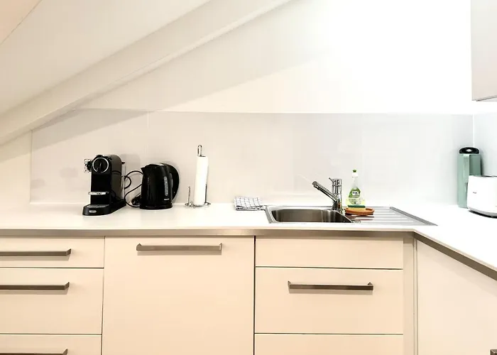 Spacious Penthouse In Favoriten * Відень