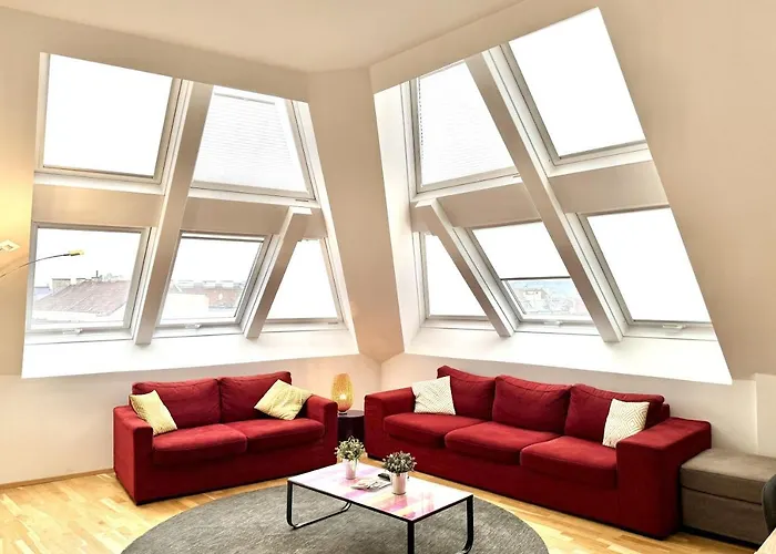 Spacious Penthouse In Favoriten Відень